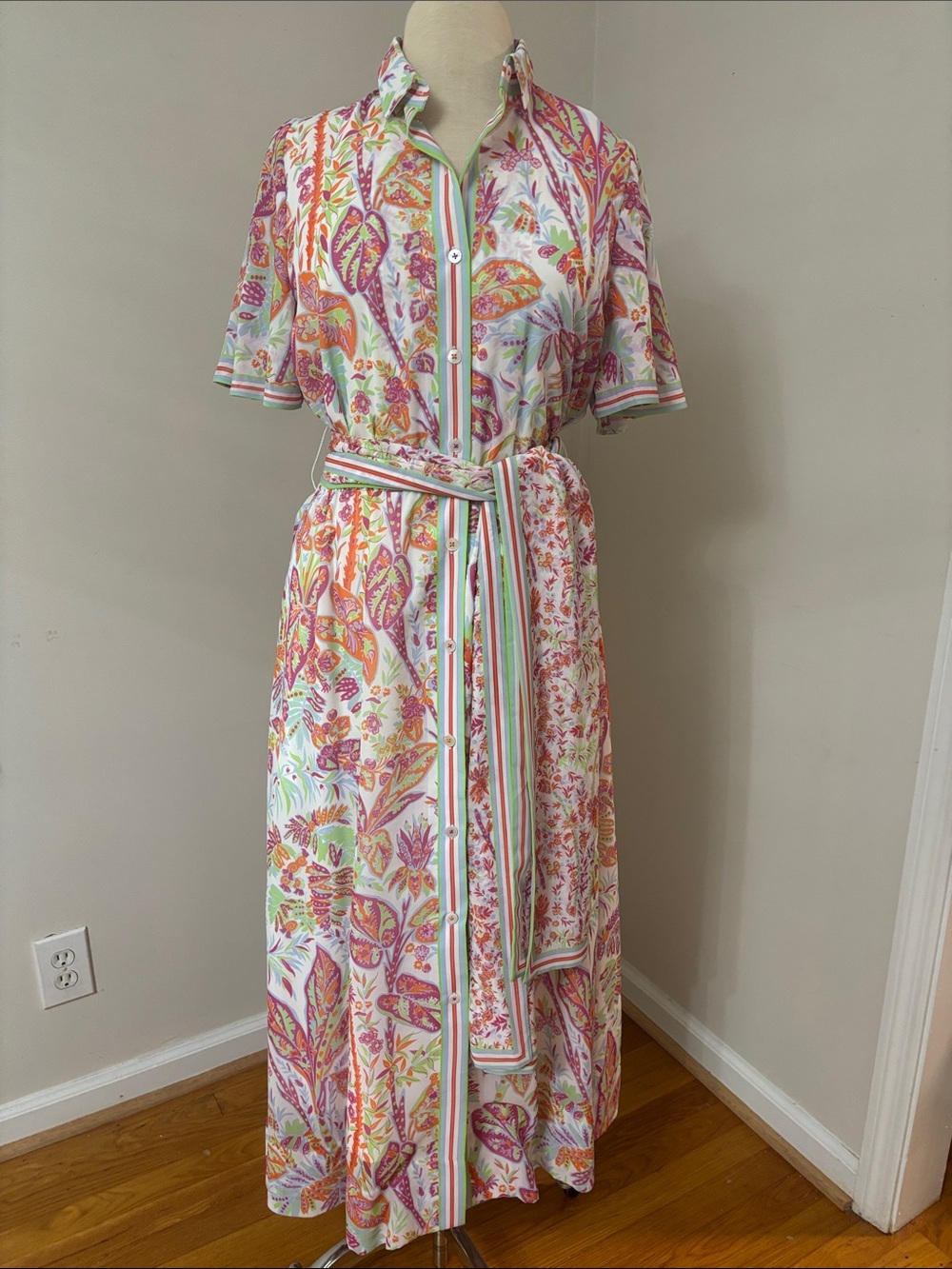 Gretchen Scott Designs Panache Pink Multi Floral Button-Front Maxi Dress M